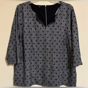Talbots black and white plaid and polka dot textured zip-back top size 3X